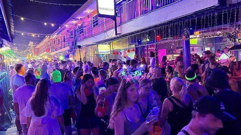 Phangan Mantra Inn Haad Rin Exteriér fotografie